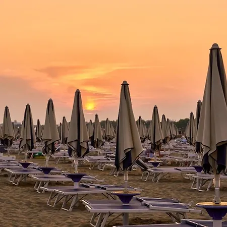Appartamento Cozy Flat With Swimming Pool Bibione