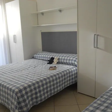 Cozy Flat With Swimming Pool - Beahost Apartment *