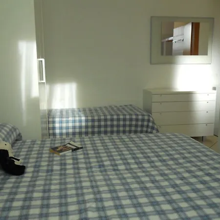 Apartment Cozy Flat With Swimming Pool - Beahost *